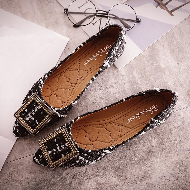 Women s Flats Pointed Toe Casual Shoes Shallow Mouth Metal Buckle Single Shoes Women Loafers for Daily Outdoor Office Commuting 36 чёрный
Women s Flats Pointed Toe Casual Shoes Shallow Mouth Metal Buckle Single Shoes Women Loafers for Daily Outdoor Office Commuting 36 чёрный
