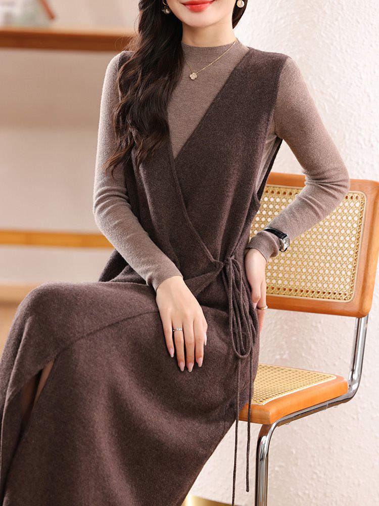 New V-Neck Lace-Up Knitted Wool Dress: Autumn/Winter French Retro Long Sleeve Slim Fit L
New V-Neck Lace-Up Knitted Wool Dress: Autumn/Winter French Retro Long Sleeve Slim Fit L