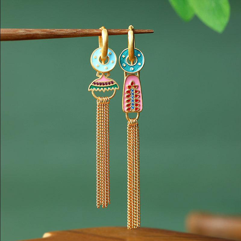 Aieryuan Asymmetric Tassel Earrings: High-End Minimalist Vintage Enamel Design Electroplated Gold
Aieryuan Asymmetric Tassel Earrings: High-End Minimalist Vintage Enamel Design Electroplated Gold