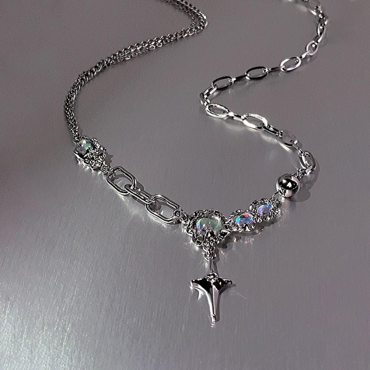 New Copper Star Necklace with Moonstone Rhinestones for Women Shiny Clavicle Chain Zircon Accessories
New Copper Star Necklace with Moonstone Rhinestones for Women Shiny Clavicle Chain Zircon Accessories
