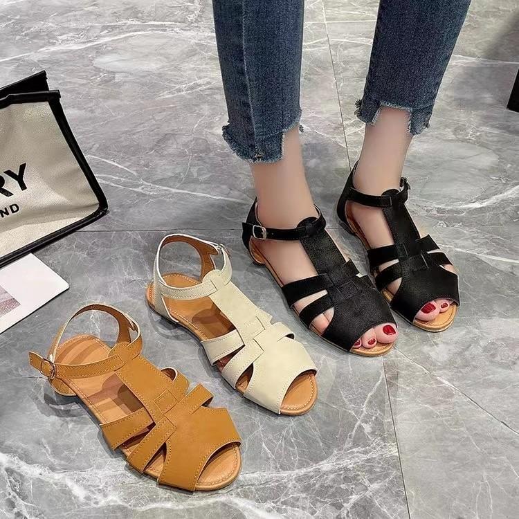 New fish mouth sandals women s solid color one-word buckle belt hollow fish mouth sandals women 36
New fish mouth sandals women s solid color one-word buckle belt hollow fish mouth sandals women 36