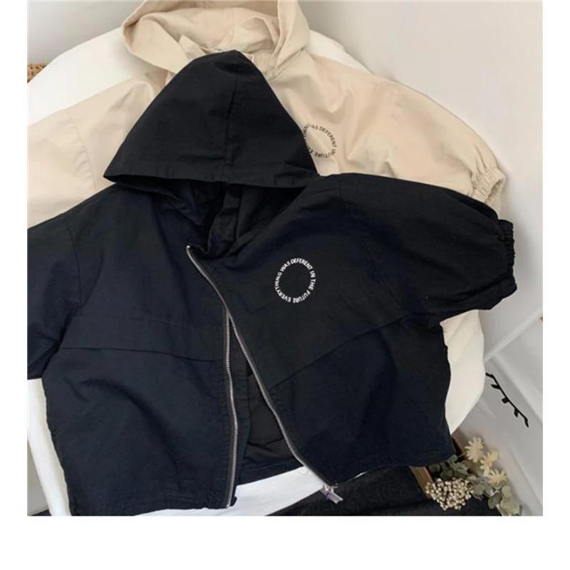 Spring Boys Jacket Letters Fashion Autumn Boys Windbreaker Coat Long Sleeves Hooded Zipper Outerwear 140cm чорний
Spring Boys Jacket Letters Fashion Autumn Boys Windbreaker Coat Long Sleeves Hooded Zipper Outerwear 140cm чорний