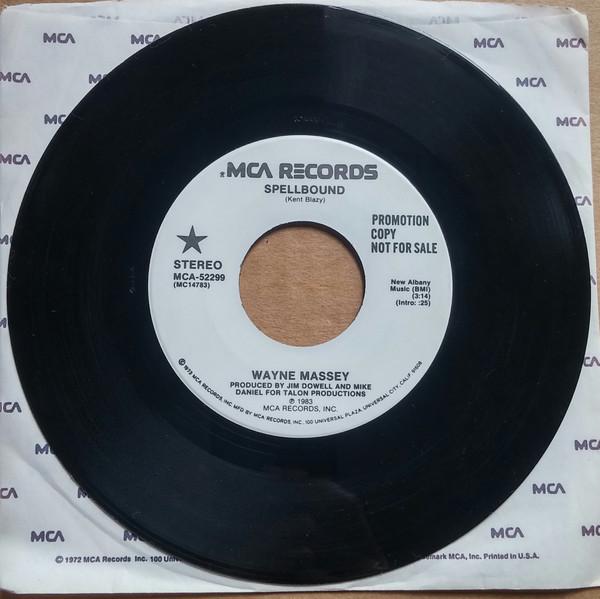 7inch Record WAYNE MASSEY - Spellbound MCA52299PROMO MCA Records 1983 US Folk Used
7inch Record WAYNE MASSEY - Spellbound MCA52299PROMO MCA Records 1983 US Folk Used