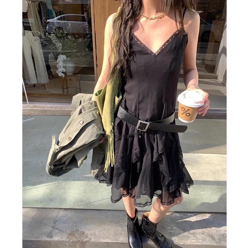 Летнее романтичное платье из тюля и кружева с V-образным вырезом и бретелями-спагетти, 2025 Medium чёрный
Летнее романтичное платье из тюля и кружева с V-образным вырезом и бретелями-спагетти, 2025 Medium чёрный