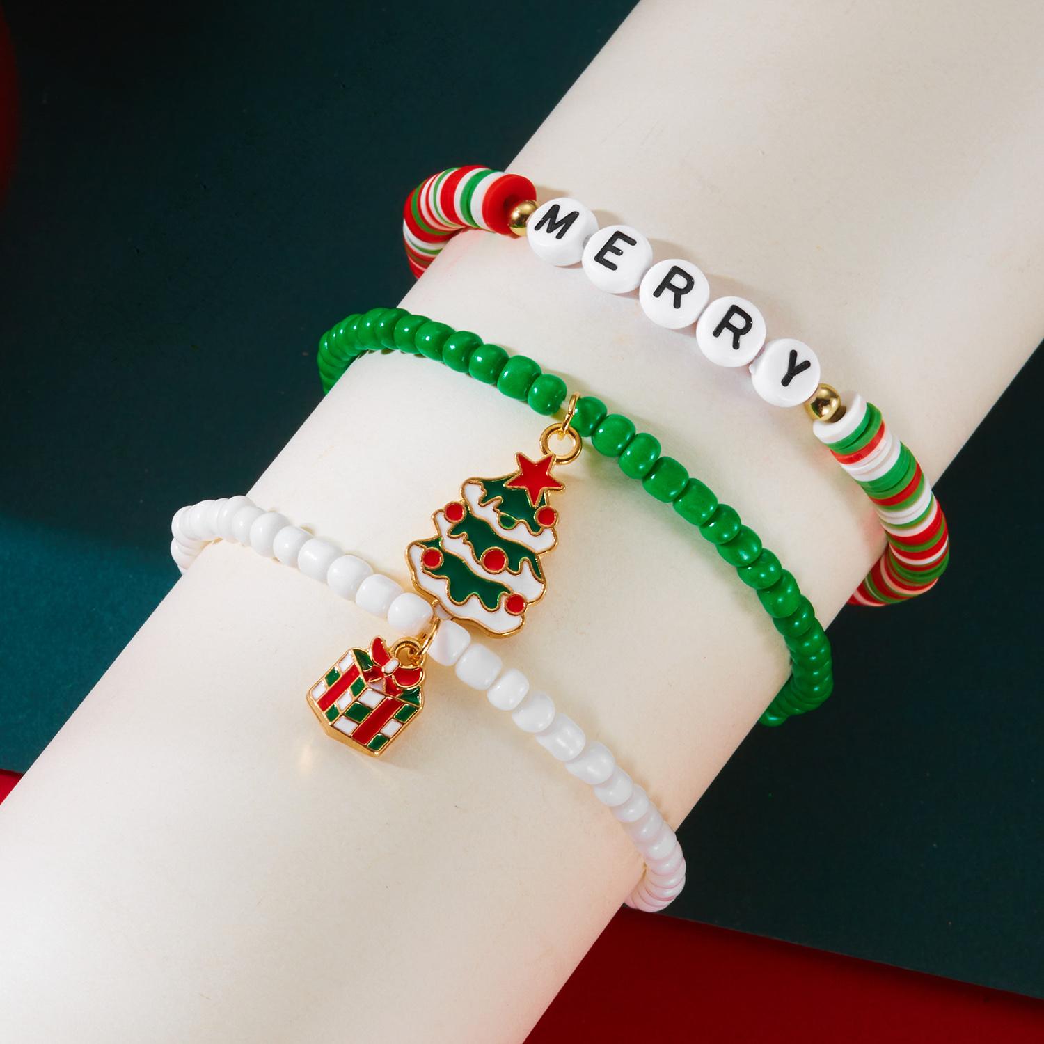 Delicate Christmas Bells Rainbow Pendant Bracelet for Women Cartoon Stockings Santa Claus Elk Bead Chain New Year Jewelry Set
Delicate Christmas Bells Rainbow Pendant Bracelet for Women Cartoon Stockings Santa Claus Elk Bead Chain New Year Jewelry Set