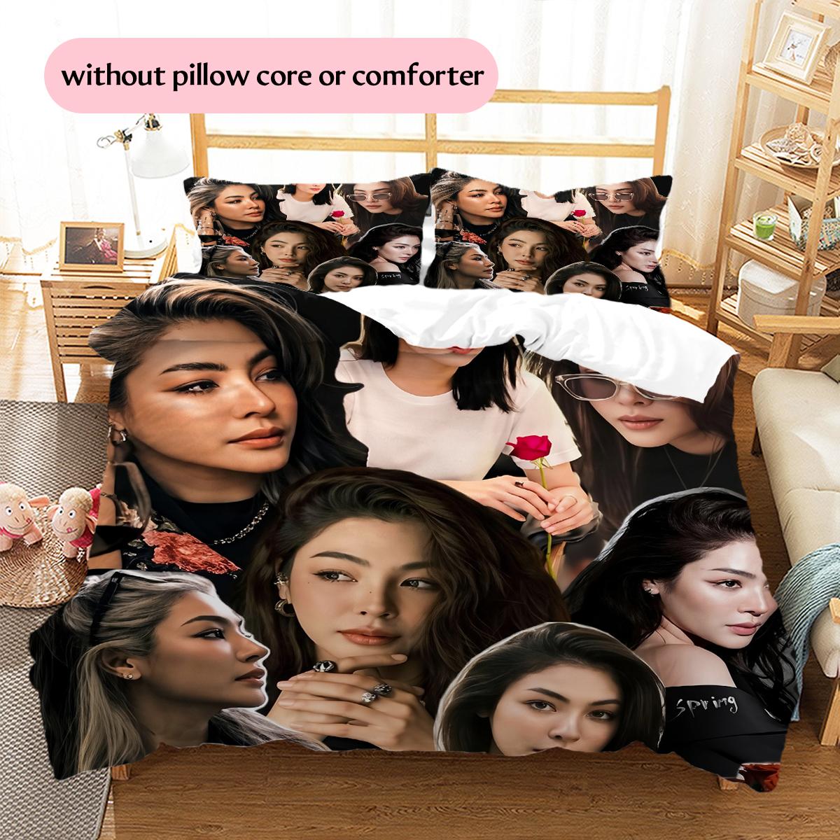 Faye Peraya Pattern Bedding Home Decoration Birthday & Festival Gift (1 * duvet cover + 2 * pillowcase, without core) 135x200cm
Faye Peraya Pattern Bedding Home Decoration Birthday & Festival Gift (1 * duvet cover + 2 * pillowcase, without core) 135x200cm