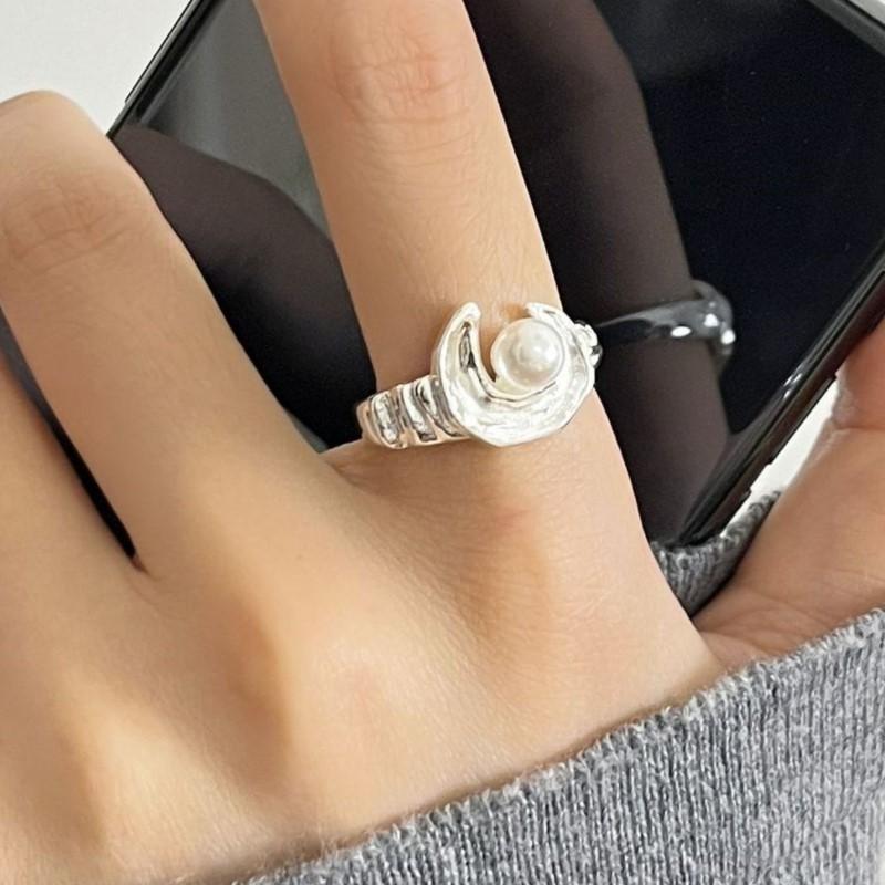 PANJBJ 925 Sterling silver Pearl Moon Ring for Women Frosting Texture Irregular Trend Adjustable Jewelry Party Gift Dropshipping
PANJBJ 925 Sterling silver Pearl Moon Ring for Women Frosting Texture Irregular Trend Adjustable Jewelry Party Gift Dropshipping