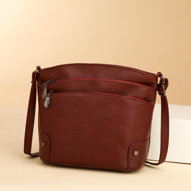 New multi-layer bucket bag large-capacity messenger bag retro shoulder bag fashionable versatile multi-functional messenger bag бордовий
New multi-layer bucket bag large-capacity messenger bag retro shoulder bag fashionable versatile multi-functional messenger bag бордовий