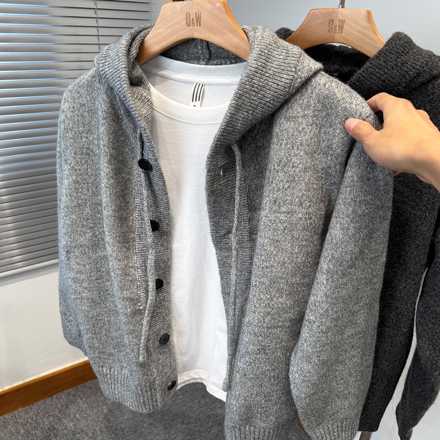 Men s Korean Style Hooded Knit Cardigan: Versatile Solid Color for Autumn and Winter. XL сірий
Men s Korean Style Hooded Knit Cardigan: Versatile Solid Color for Autumn and Winter. XL сірий