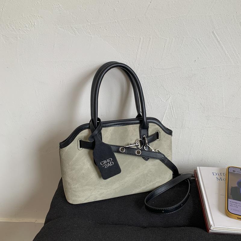 Fashion retro bag women s high sense versatile messenger bag portable commuter bag хаки
Fashion retro bag women s high sense versatile messenger bag portable commuter bag хаки