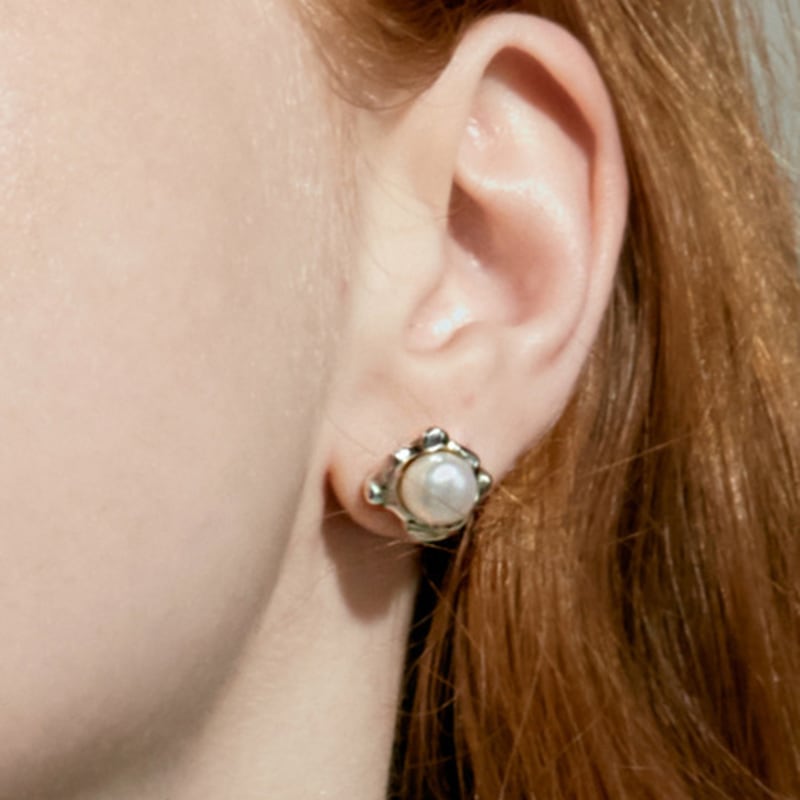 POPPI Wave posh pearl earrings Gold
POPPI Wave posh pearl earrings Gold