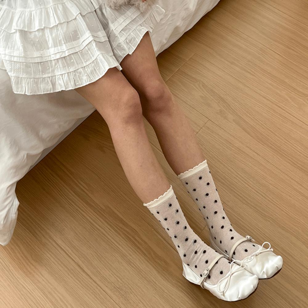 Mesh Embroidery Bowknot Socks Wave Point Balletcore Bow Sock Cute Streetwear
Mesh Embroidery Bowknot Socks Wave Point Balletcore Bow Sock Cute Streetwear