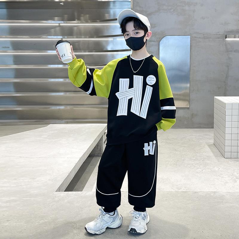 Детский модный комплект с капюшоном 2025 года, спортивный красивый комплект для мальчиков на весну и осень 170cm чёрный
Детский модный комплект с капюшоном 2025 года, спортивный красивый комплект для мальчиков на весну и осень 170cm чёрный
