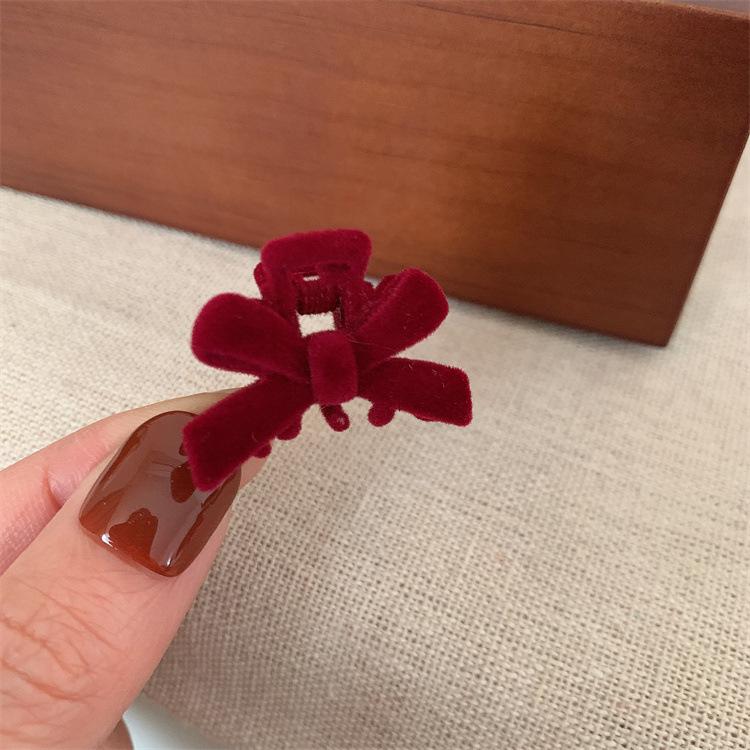 Заколка для волос с бархатным бантом высокого класса - Женская боковая заколка-краб и заколка для детской челки, маленький размер, головной убор
Заколка для волос с бархатным бантом высокого класса - Женская боковая заколка-краб и заколка для детской челки, маленький размер, головной убор