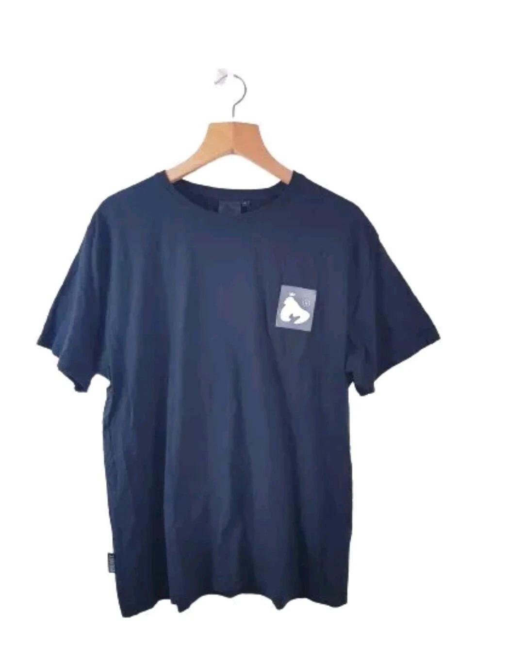 MENS MONEY SIZE LARGE T shirt ** M
MENS MONEY SIZE LARGE T shirt ** M