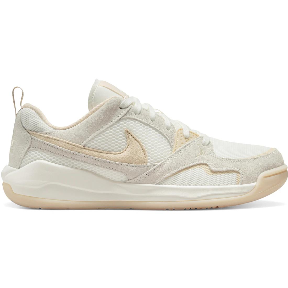 Кроссовки Jordan CMFT Era Парусный Раттан (Женский)(HJ6778-102) 38.5
Кроссовки Jordan CMFT Era Парусный Раттан (Женский)(HJ6778-102) 38.5