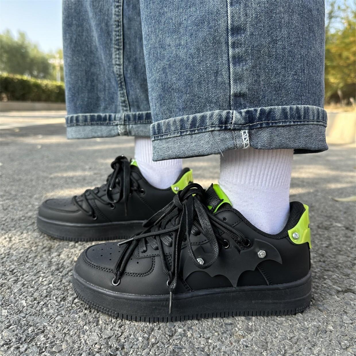 2024 Нове спортивне дихаюче, зносостійке та амортизуюче жіноче спортивне взуття Чоловіче баскетбольне взуття Повсякденне взуття для пари 44 чорний
2024 Нове спортивне дихаюче, зносостійке та амортизуюче жіноче спортивне взуття Чоловіче баскетбольне взуття Повсякденне взуття для пари 44 чорний