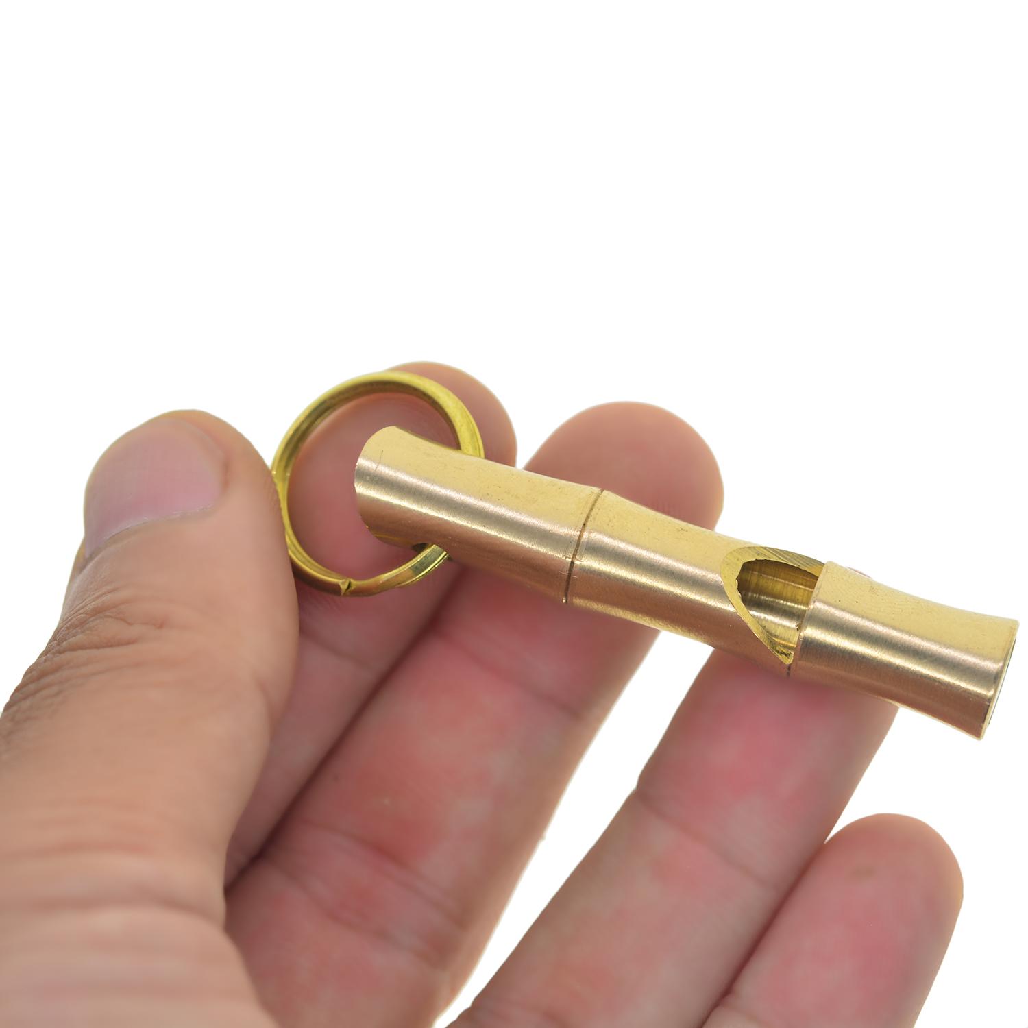 Ручной работы из твердой латуни и нержавеющей стали 304 бамбуковый спасательный свисток брелок для ключей с кольцами 20 мм EDC FOB DIY застежка
Ручной работы из твердой латуни и нержавеющей стали 304 бамбуковый спасательный свисток брелок для ключей с кольцами 20 мм EDC FOB DIY застежка