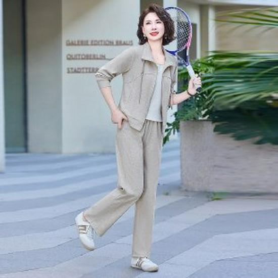 Spring 2026 Stylish Sportswear Set for Middle-aged & Elderly Women - Casual Jacket & Top 2XL
Spring 2026 Stylish Sportswear Set for Middle-aged & Elderly Women - Casual Jacket & Top 2XL