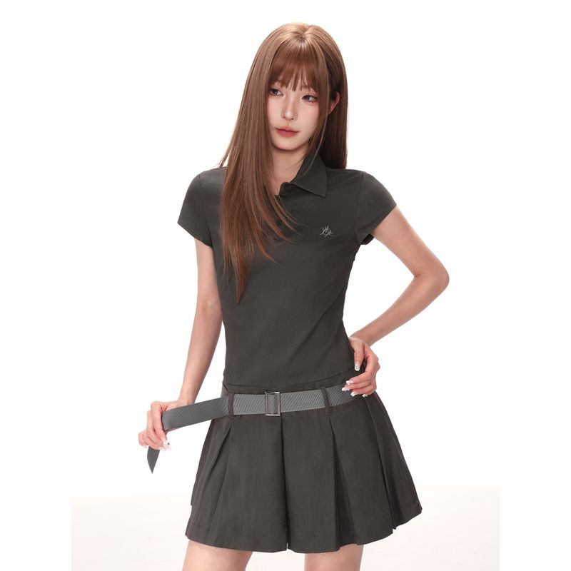 Shiyiyue Preppy Style Polo Collar Gray Waist-Cinching Short-Sleeve Dress for Women, Summer Petite Pleated Skirt Gray M
Shiyiyue Preppy Style Polo Collar Gray Waist-Cinching Short-Sleeve Dress for Women, Summer Petite Pleated Skirt Gray M