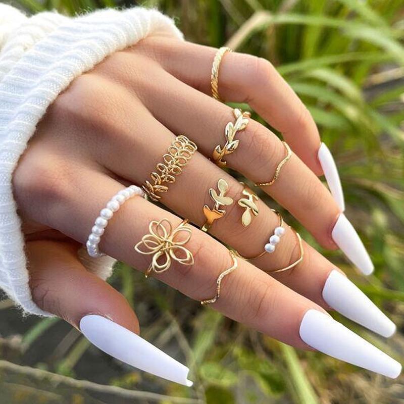 Vintage Gold Color Heart Butterfly Rings Set For Women Boho Metal Geometric Spiral Shape Pearl 22Pcs Ring 2023 Trendy Jewelry
Vintage Gold Color Heart Butterfly Rings Set For Women Boho Metal Geometric Spiral Shape Pearl 22Pcs Ring 2023 Trendy Jewelry