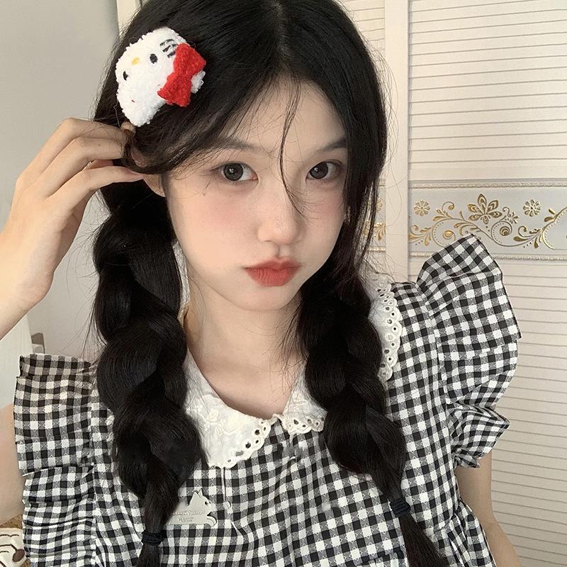 Розовая мультяшная заколка для волос в виде кошки для девочек - Милая плюшевая заколка для боковых прядей BB Clip
Розовая мультяшная заколка для волос в виде кошки для девочек - Милая плюшевая заколка для боковых прядей BB Clip