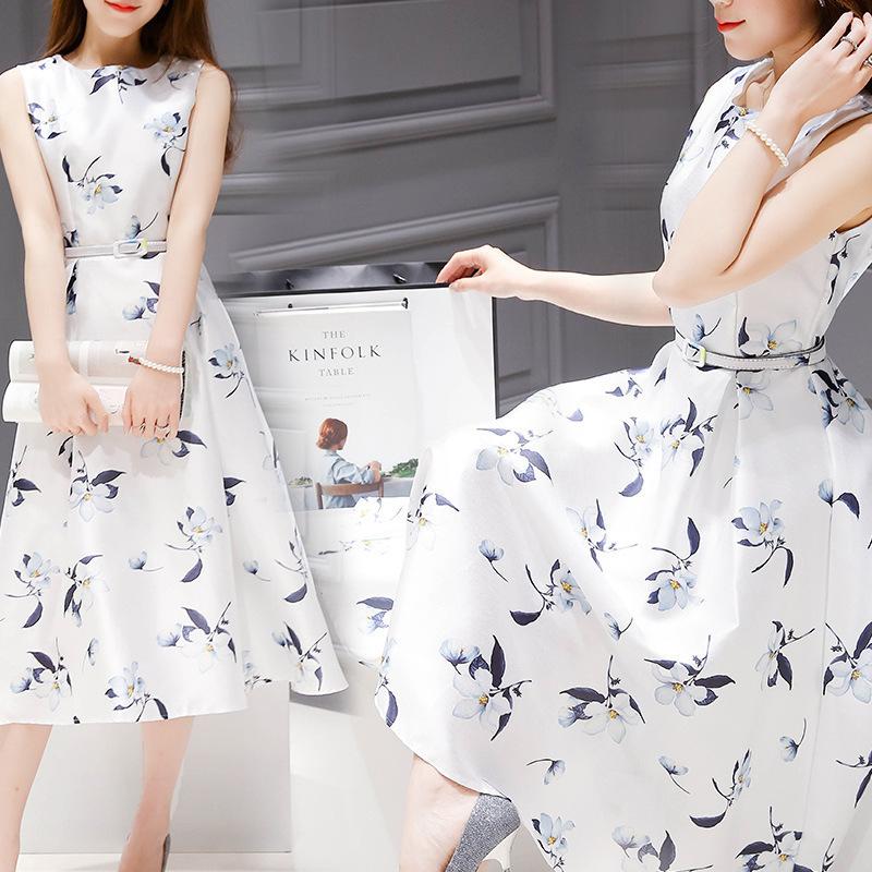 European station summer new women s clothing Korean version printing medium and long sleeveless dress waist and thin A-shaped skirt M белый
European station summer new women s clothing Korean version printing medium and long sleeveless dress waist and thin A-shaped skirt M белый