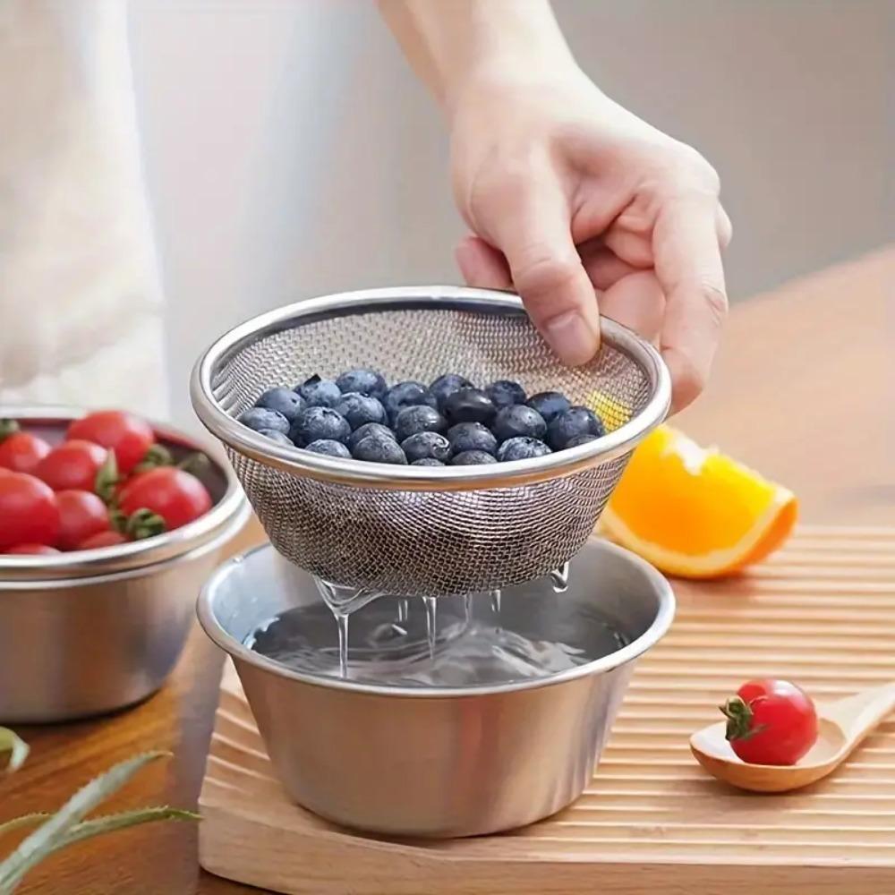 Reusable Washing Fruits Strainer Portable Rice Washing Basket Vegetables Storage Basket Restaurant
Reusable Washing Fruits Strainer Portable Rice Washing Basket Vegetables Storage Basket Restaurant