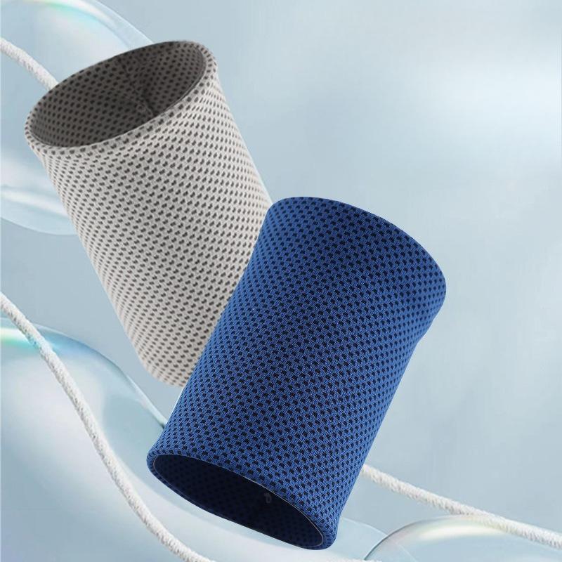 All - Match Sports Wrist Guards for Outdoor Running & Basketball - Solid Color, Sweat - Absorbing, Cooling & Quick - Dry 2pcs
All - Match Sports Wrist Guards for Outdoor Running & Basketball - Solid Color, Sweat - Absorbing, Cooling & Quick - Dry 2pcs