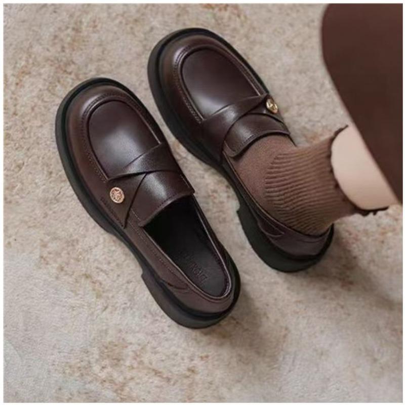Soft leather soft sole women s autumn new small gold coin single shoes British thick sole one pedal small leather shoes 40 коричневий
Soft leather soft sole women s autumn new small gold coin single shoes British thick sole one pedal small leather shoes 40 коричневий
