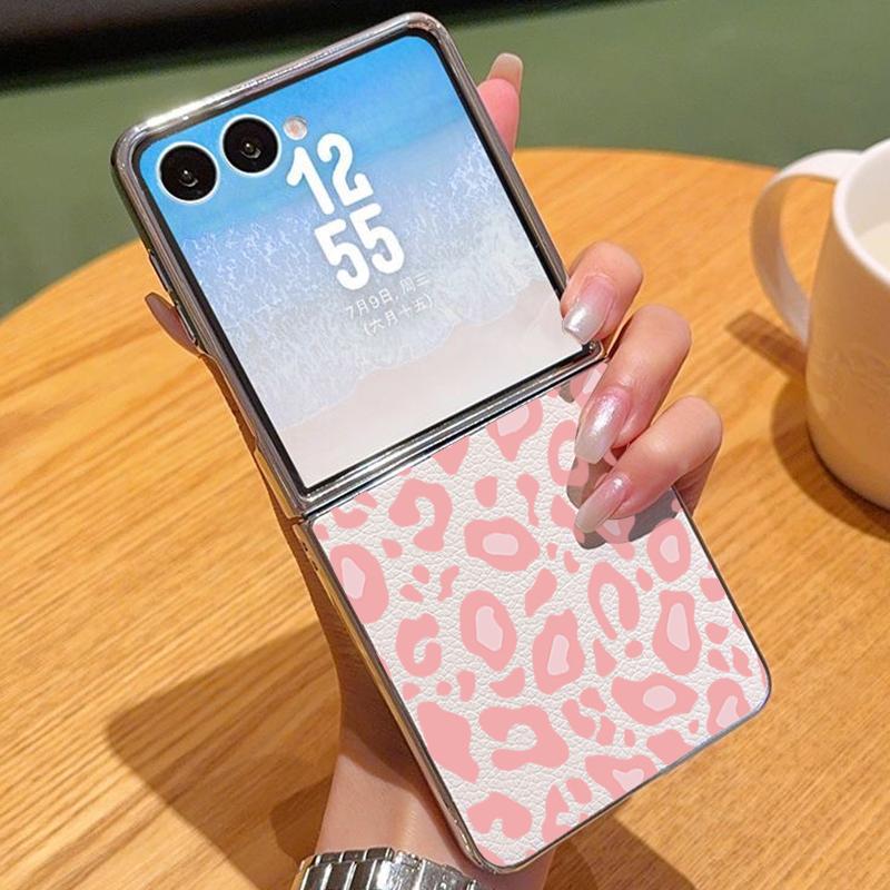 Чехол с леопардовым принтом для Samsung Z Fold 7 6 5, роскошный гибридный 3-в-1, кожаная накладка, защитная крышка для складного телефона Samsung Z Fold7 Fold6 Fold5 Samsung Z Flip7 бежевый
Чехол с леопардовым принтом для Samsung Z Fold 7 6 5, роскошный гибридный 3-в-1, кожаная накладка, защитная крышка для складного телефона Samsung Z Fold7 Fold6 Fold5 Samsung Z Flip7 бежевый