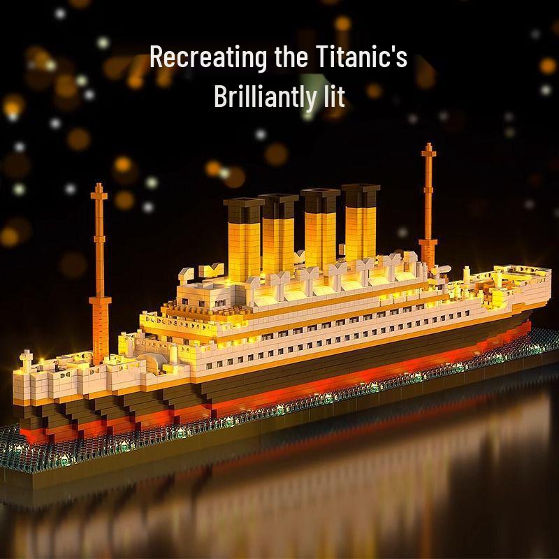 Титаник Круизный лайнер Совместимые кирпичики Лего Настольное украшение Игрушка
Титаник Круизный лайнер Совместимые кирпичики Лего Настольное украшение Игрушка