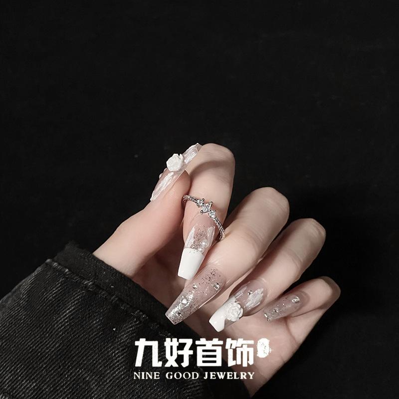 Niche Design Sense Cold Wind Diamond Zircon Simple Light Luxury High Sense Open Ring Women Adjustable opening
Niche Design Sense Cold Wind Diamond Zircon Simple Light Luxury High Sense Open Ring Women Adjustable opening