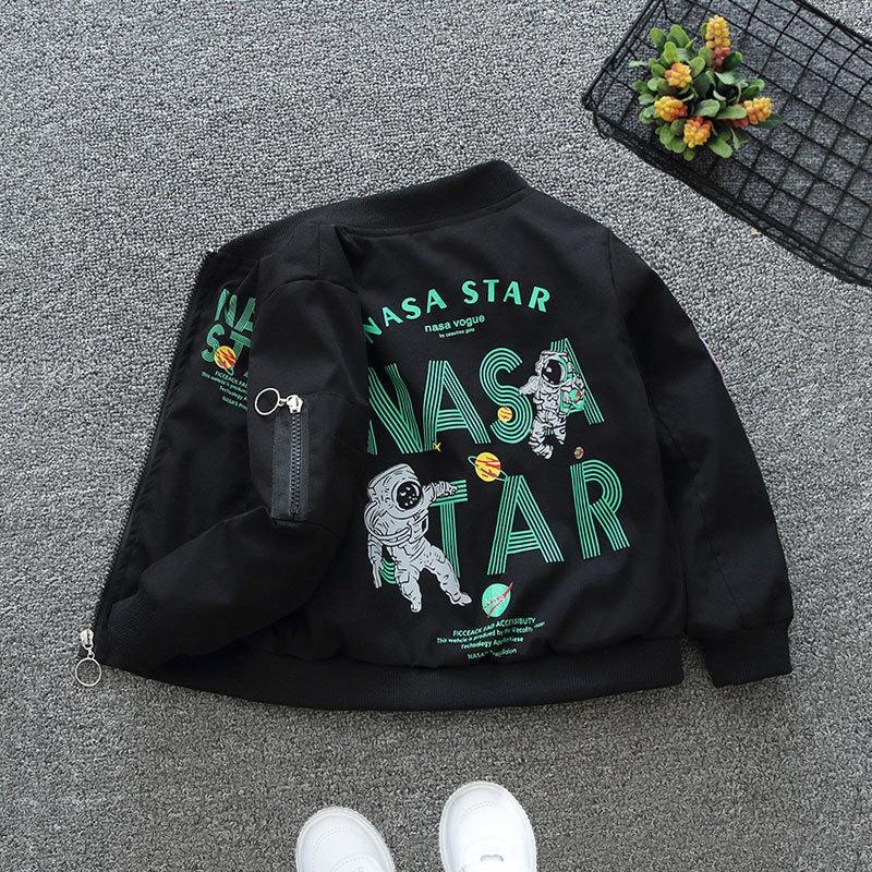 Мальчики Толстовка с капюшоном воротник стойка Тонкое пальто 2025 Весна и Осень Детский кардиган с капюшоном Пальто 160
Мальчики Толстовка с капюшоном воротник стойка Тонкое пальто 2025 Весна и Осень Детский кардиган с капюшоном Пальто 160