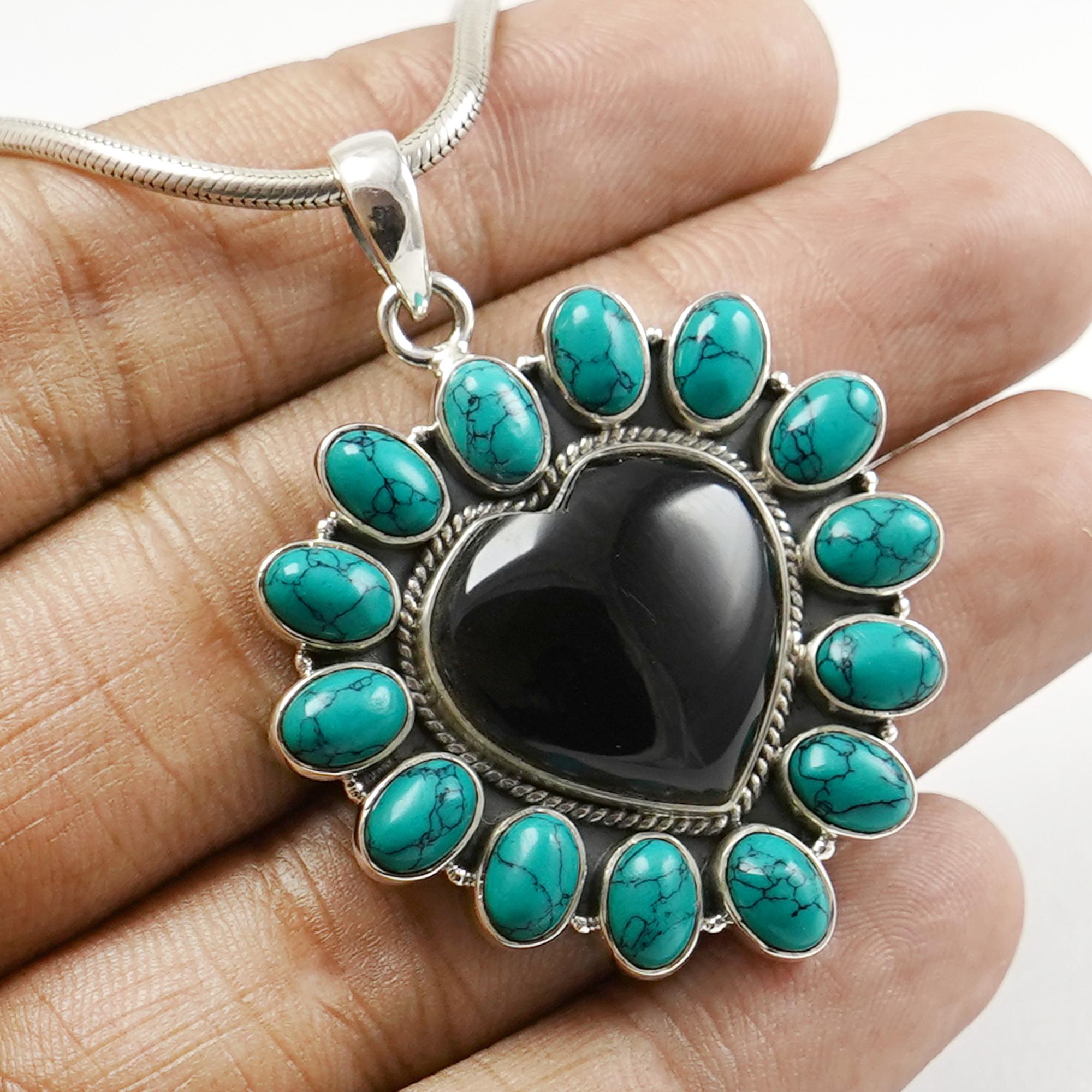 Turquoise Black Onyx Cluster Pendant, Heart Pendant, 925 Sterling Silver Pendant, Handmade Jewelry, Gift for Wife
Turquoise Black Onyx Cluster Pendant, Heart Pendant, 925 Sterling Silver Pendant, Handmade Jewelry, Gift for Wife