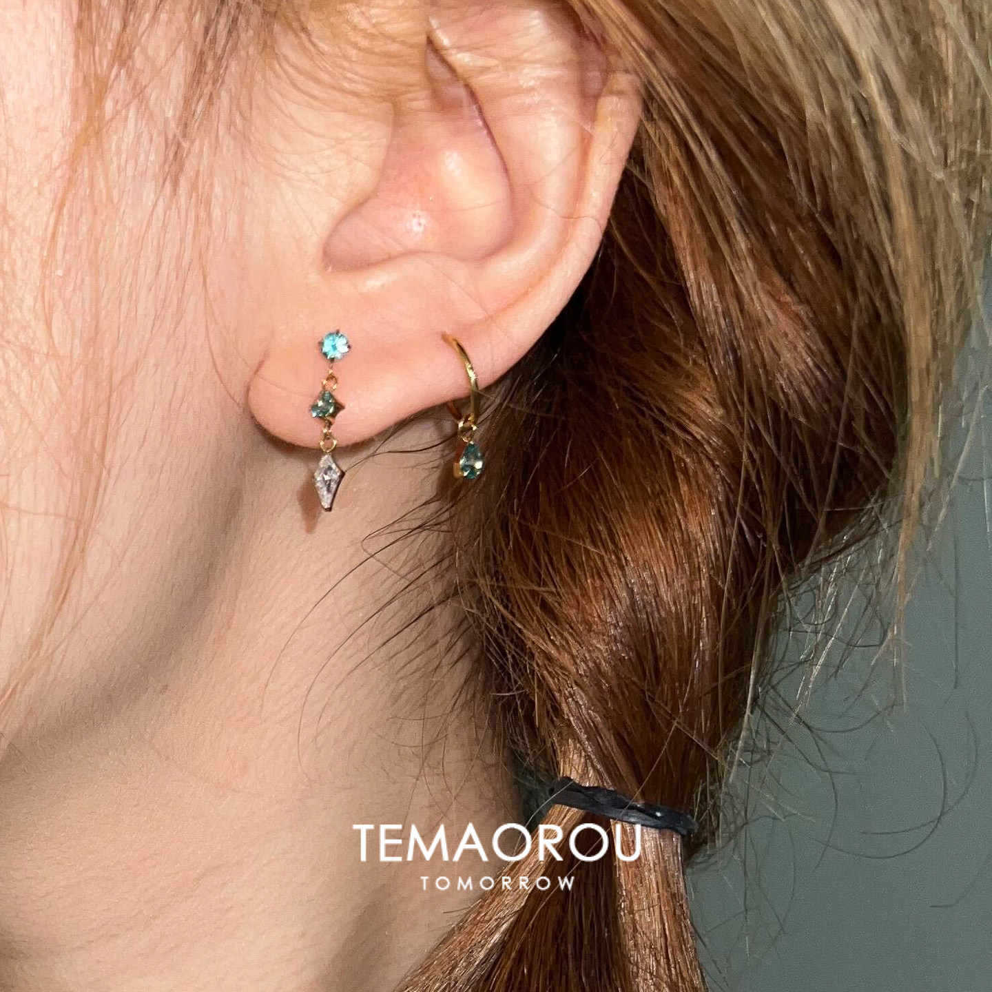 Mint green water drop earrings niche design versatile fashion personalized earrings beautiful stacked earrings women
Mint green water drop earrings niche design versatile fashion personalized earrings beautiful stacked earrings women