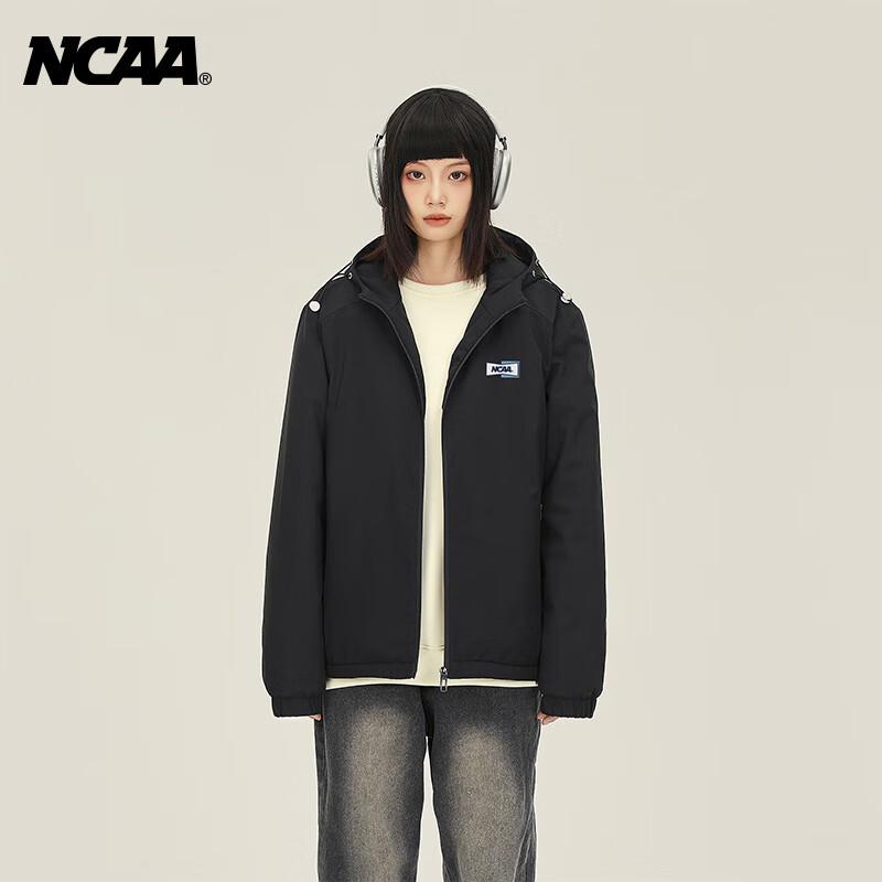 Водонепроникна куртка з капюшоном NCAA Retro 2XL
Водонепроникна куртка з капюшоном NCAA Retro 2XL