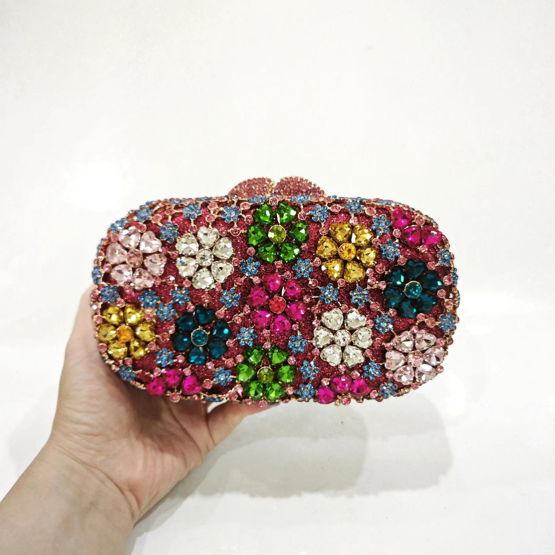 Blue Rhinestone Flower Evening Clutch Dinner Purses Luxury Dazzling Crystal Party Cocktai Handbags Women Diamond Purses Clutches 17cmX10cmX5cm
Blue Rhinestone Flower Evening Clutch Dinner Purses Luxury Dazzling Crystal Party Cocktai Handbags Women Diamond Purses Clutches 17cmX10cmX5cm