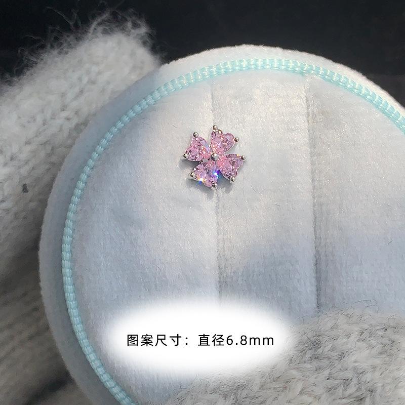 Zircon Clover Titanium Steel Stud Earrings Female Blue Ear Bone Stud Dopamine Cochlear Stud Earrings
Zircon Clover Titanium Steel Stud Earrings Female Blue Ear Bone Stud Dopamine Cochlear Stud Earrings