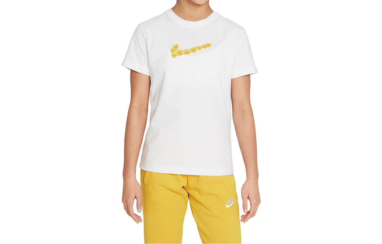 Nike Kids T Shirts Crew Neck Moderate DO1343-100 M
Nike Kids T Shirts Crew Neck Moderate DO1343-100 M