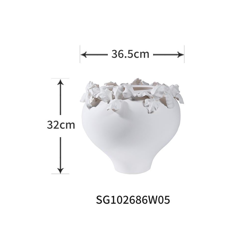 Ceramic Vase Hand-embossed Flower Vintage White Porcelain Pot Ceramic Handicraft Flower Vase Home Decoration Accessories
Ceramic Vase Hand-embossed Flower Vintage White Porcelain Pot Ceramic Handicraft Flower Vase Home Decoration Accessories