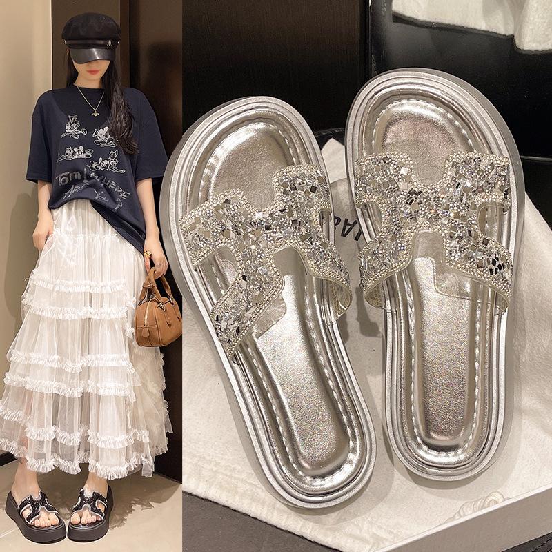 Beautiful rhinestone cool slippers women s 2025 new spring and summer outer wear fashionable versatile thick bottom one-word drag 35 чёрный
Beautiful rhinestone cool slippers women s 2025 new spring and summer outer wear fashionable versatile thick bottom one-word drag 35 чёрный
