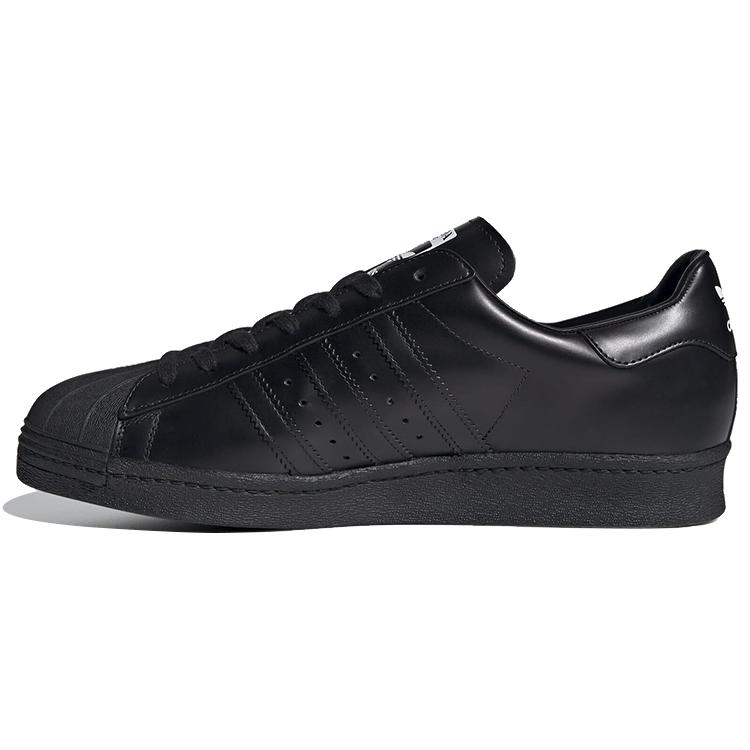 новый Superstar Prada X Adidas Originals Core Black 36.5
новый Superstar Prada X Adidas Originals Core Black 36.5