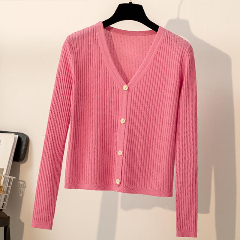 Women s Ice Silk V-Neck Knit Cardigan - Pure Color Shawl for Spring and Autumn One Size 42.5-62.5 kg розы красного
Women s Ice Silk V-Neck Knit Cardigan - Pure Color Shawl for Spring and Autumn One Size 42.5-62.5 kg розы красного
