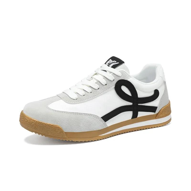 Running Shoes Leather sneakers Men Flats Retro Casual Shoes Summer Fashion Slip on Sneakers Lightweight Zapatillas De Deporte 38
Running Shoes Leather sneakers Men Flats Retro Casual Shoes Summer Fashion Slip on Sneakers Lightweight Zapatillas De Deporte 38