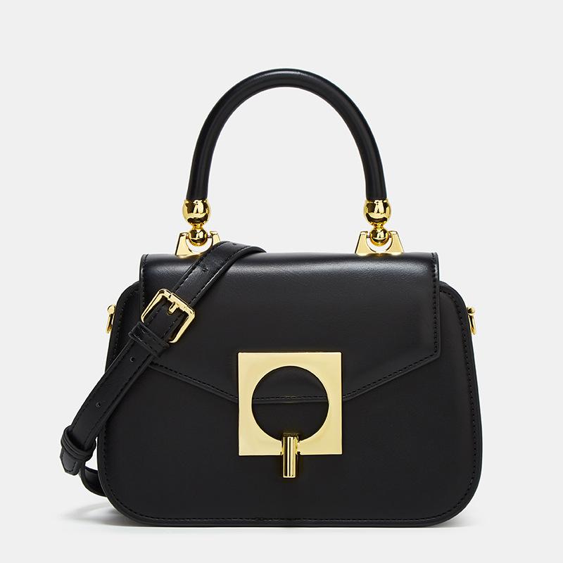 Новая весенне-летняя корейская повседневная сумка-седло, сумка-мессенджер для поездок на работу, женская сумка, модная универсальная сумка через плечо
Новая весенне-летняя корейская повседневная сумка-седло, сумка-мессенджер для поездок на работу, женская сумка, модная универсальная сумка через плечо