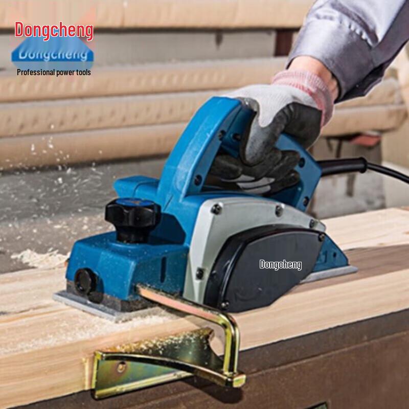 DCA Electric Hand Planer CN plug (adapter included)
DCA Electric Hand Planer CN plug (adapter included)