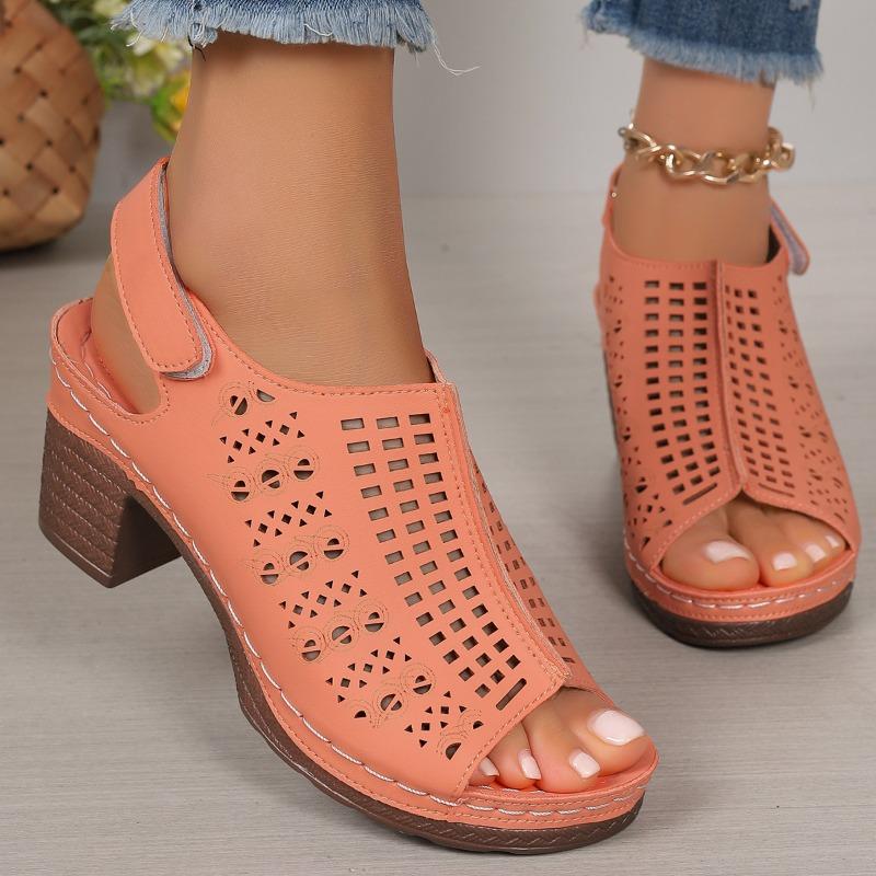 Female Shoes on Sale 2024 High Quality Fish Mouth Women Sandals Summer Open Toe Rome Hollow Solid Chunky Heels Plus Size Sandals
Female Shoes on Sale 2024 High Quality Fish Mouth Women Sandals Summer Open Toe Rome Hollow Solid Chunky Heels Plus Size Sandals