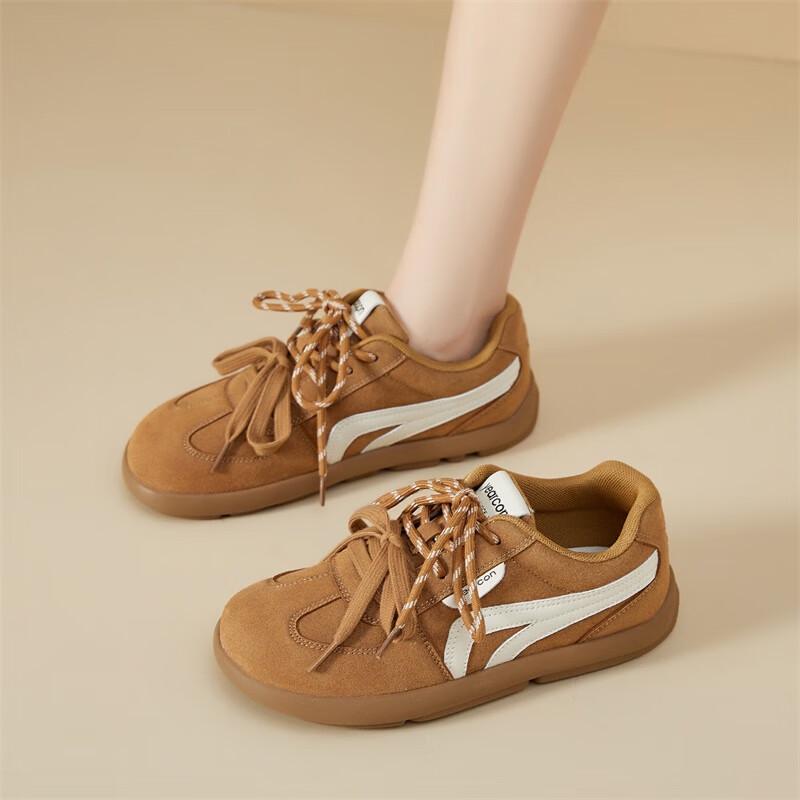 Women s Fashion Casual German Trainer Shoes US 9
Women s Fashion Casual German Trainer Shoes US 9