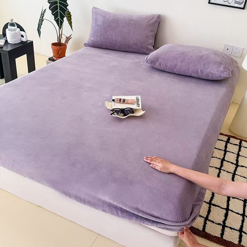 Velvet Fitted Bed Sheet with Elastic Band Anti-Slip Mattress Cover Winter Warm Bedsheet Bed Linen Single Double King Queen Size 80x200x15cm
Velvet Fitted Bed Sheet with Elastic Band Anti-Slip Mattress Cover Winter Warm Bedsheet Bed Linen Single Double King Queen Size 80x200x15cm